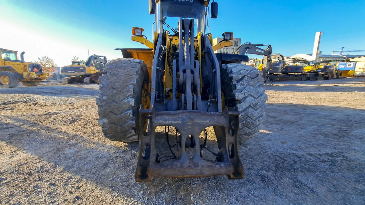 VOLVO L120E - Tekerlekli yükleyici: fotoğraf 2 VOLVO L120E - Tekerlekli yükleyici: fotoğraf 2