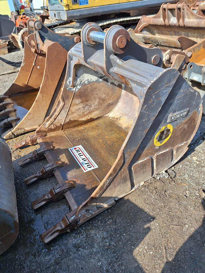 VOLVO digging bucket 1100 mm - Ekskavatör kovası: fotoğraf 4 VOLVO digging bucket 1100 mm - Ekskavatör kovası: fotoğraf 4