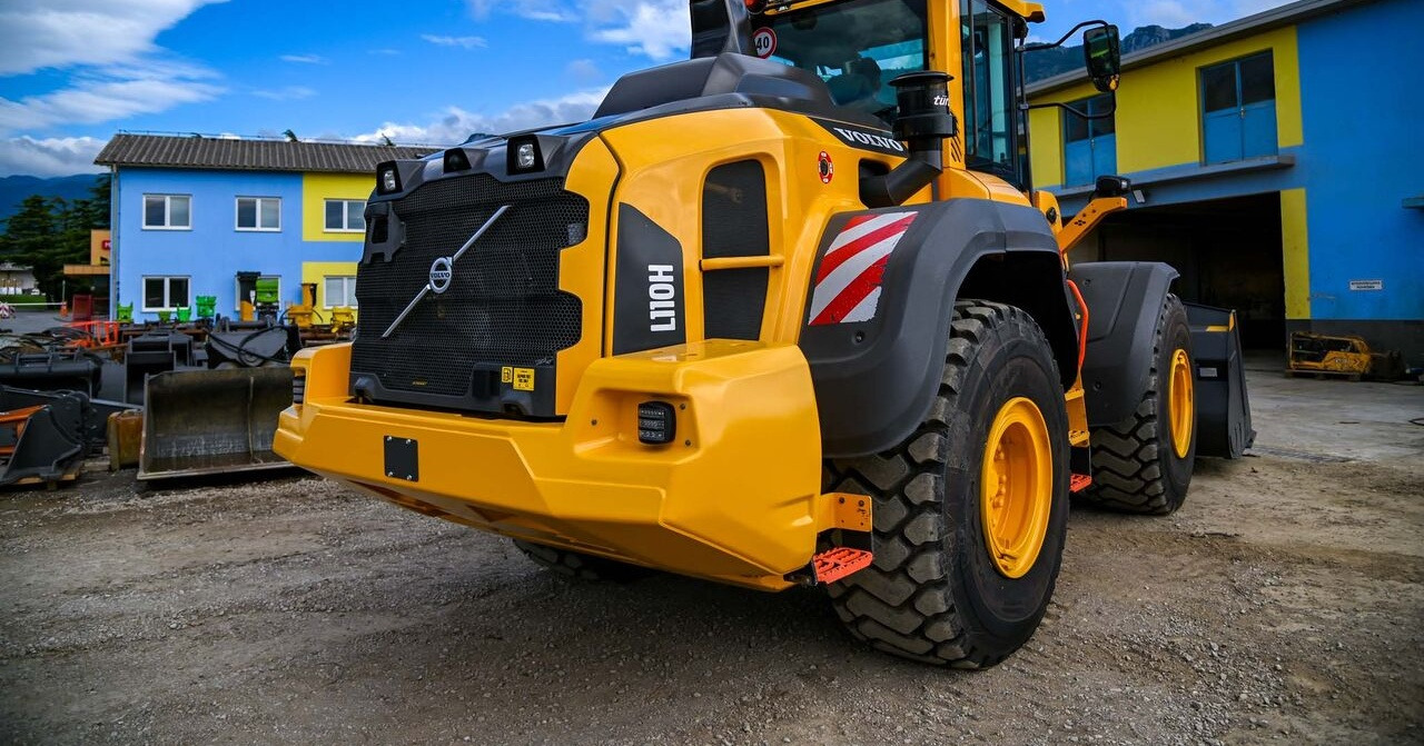 Volvo L110H - Tekerlekli yükleyici: fotoğraf 4 Volvo L110H - Tekerlekli yükleyici: fotoğraf 4