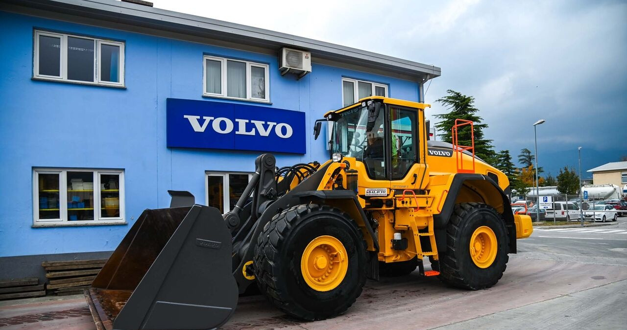 Volvo L150H - Tekerlekli yükleyici: fotoğraf 1 Volvo L150H - Tekerlekli yükleyici: fotoğraf 1