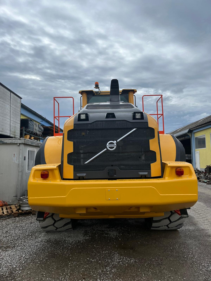 Volvo L220H - Tekerlekli yükleyici: fotoğraf 2 Volvo L220H - Tekerlekli yükleyici: fotoğraf 2