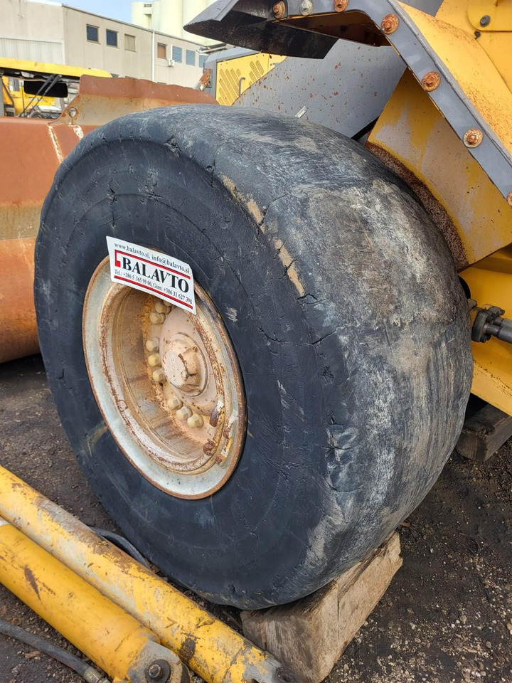 Volvo rims - Jant - Yükleyici: fotoğraf 2 Volvo rims - Jant - Yükleyici: fotoğraf 2