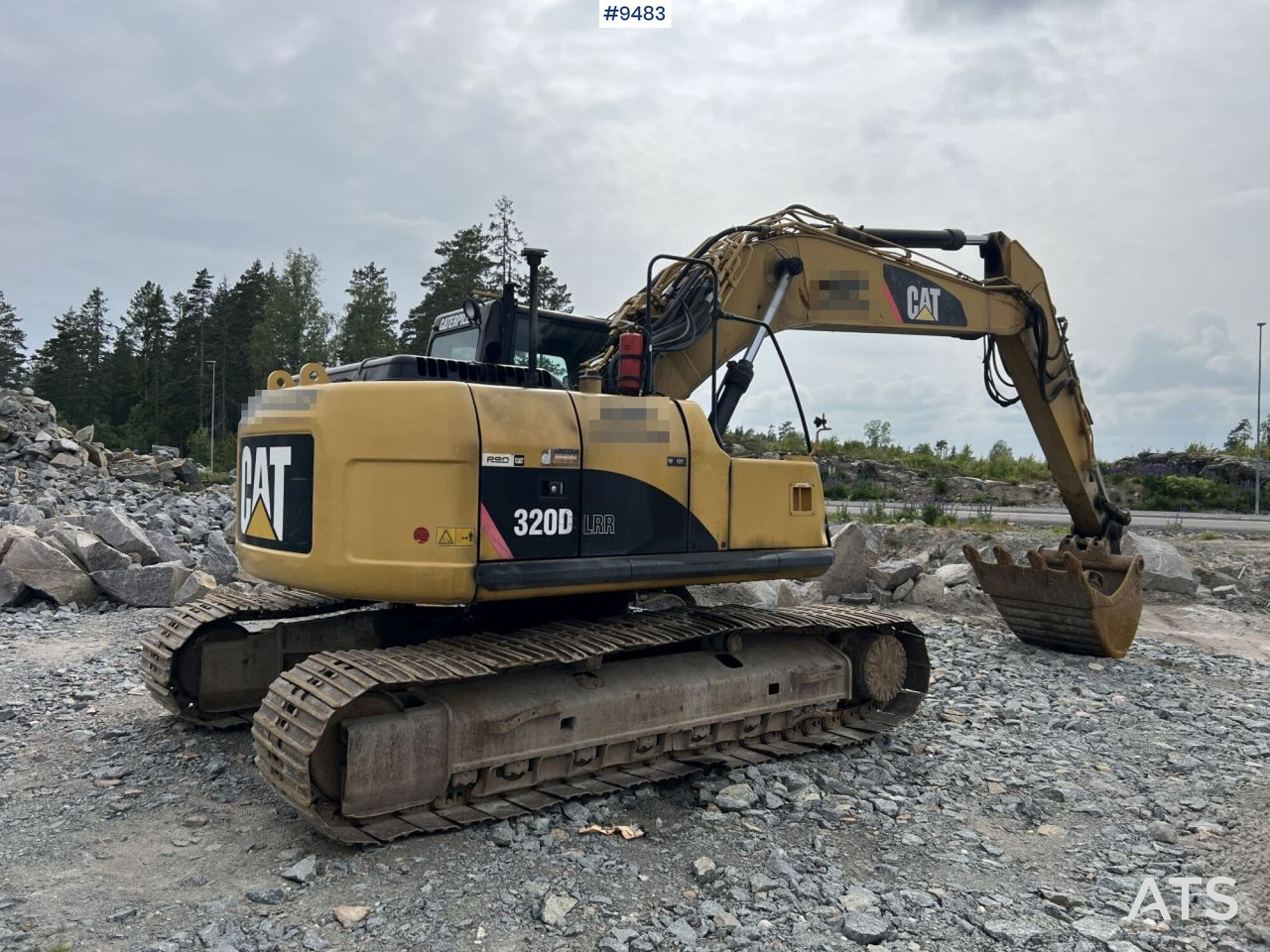 CAT 320 D with attachments (VIDEO) - Paletli ekskavatör: fotoğraf 2 CAT 320 D with attachments (VIDEO) - Paletli ekskavatör: fotoğraf 2