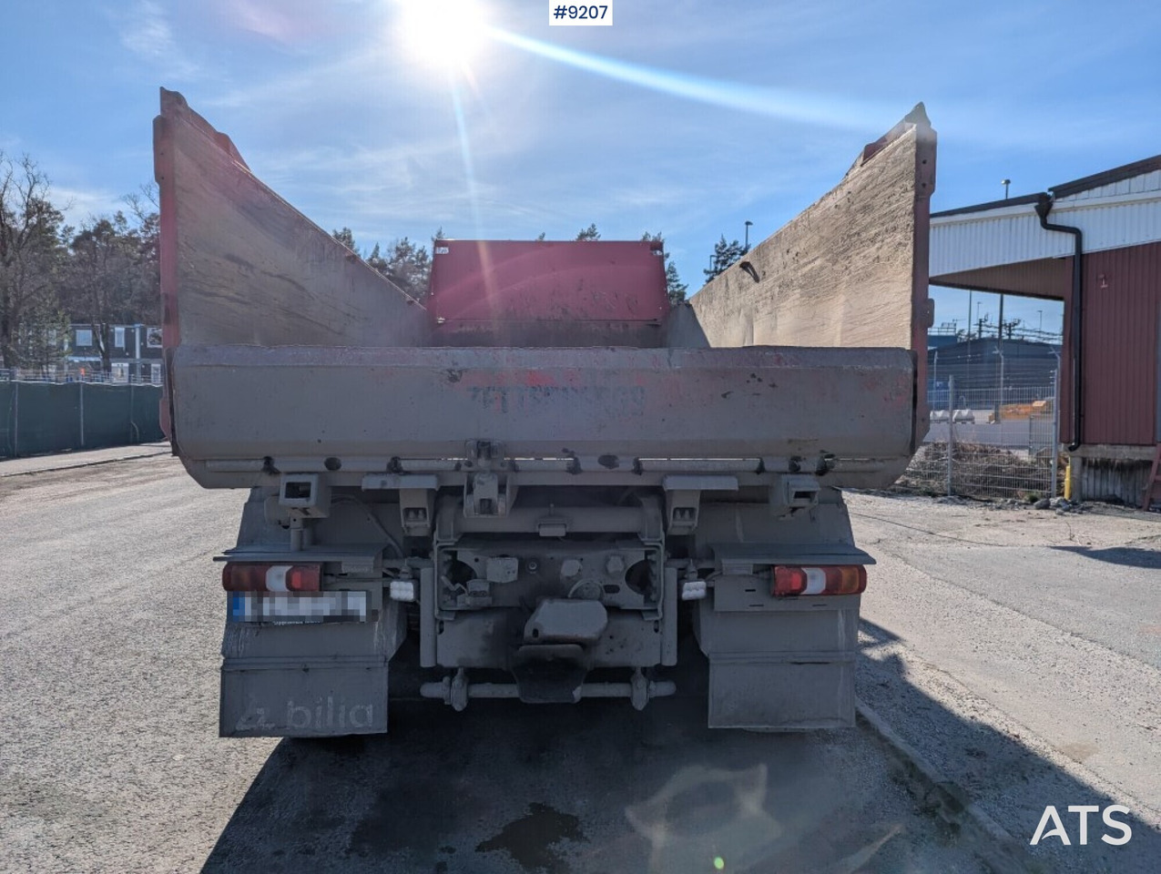 Dump / tipper truck Mercedes Benz Arocs 3253 8X4 - Damperli kamyon: fotoğraf 4 Dump / tipper truck Mercedes Benz Arocs 3253 8X4 - Damperli kamyon: fotoğraf 4