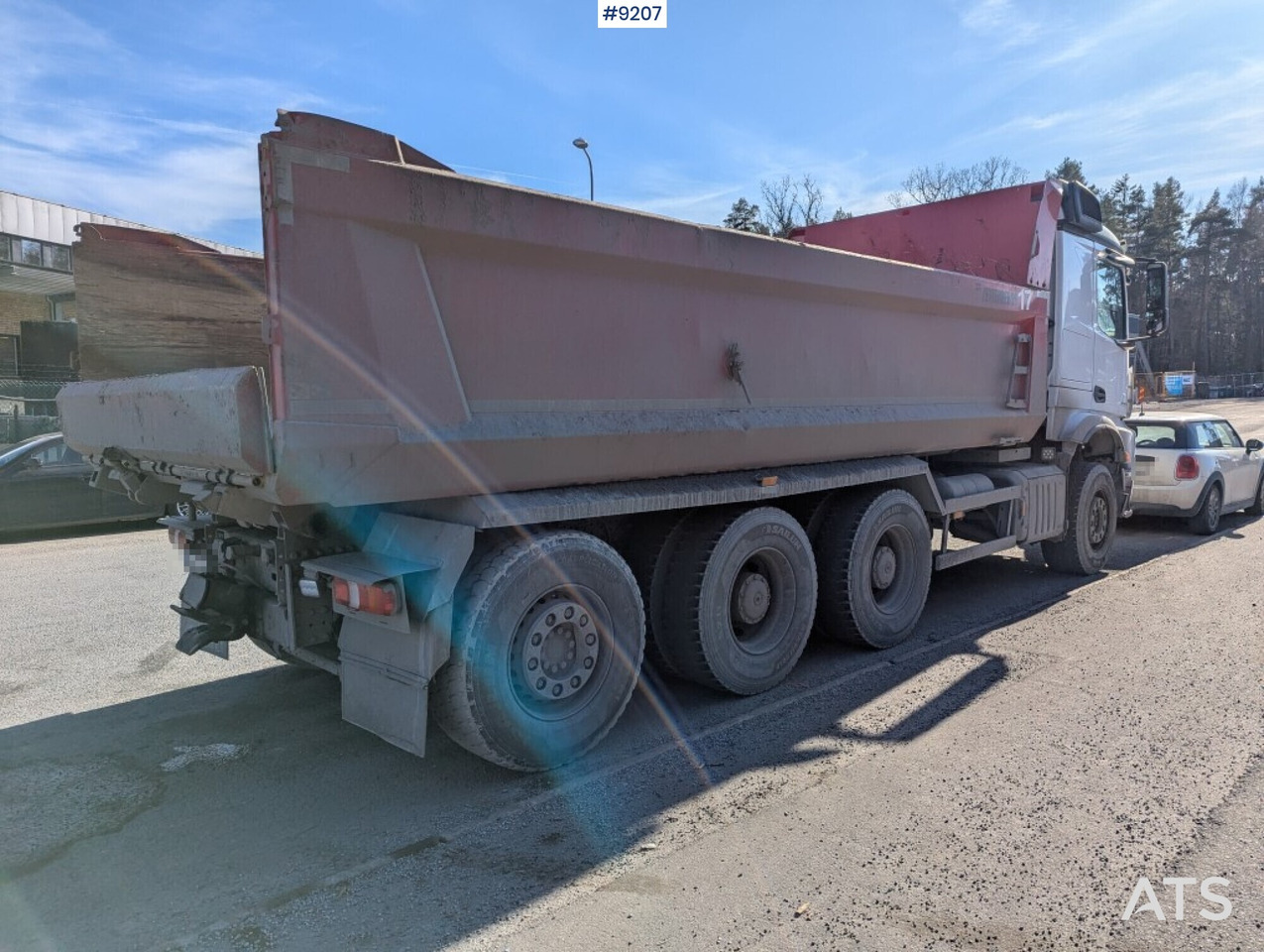 Dump / tipper truck Mercedes Benz Arocs 3253 8X4 - Damperli kamyon: fotoğraf 3 Dump / tipper truck Mercedes Benz Arocs 3253 8X4 - Damperli kamyon: fotoğraf 3