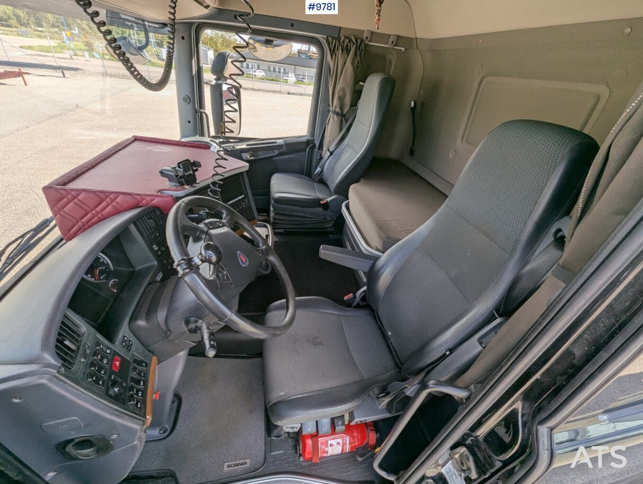 Dump truck Scania R520 8X4 - Damperli kamyon: fotoğraf 5 Dump truck Scania R520 8X4 - Damperli kamyon: fotoğraf 5