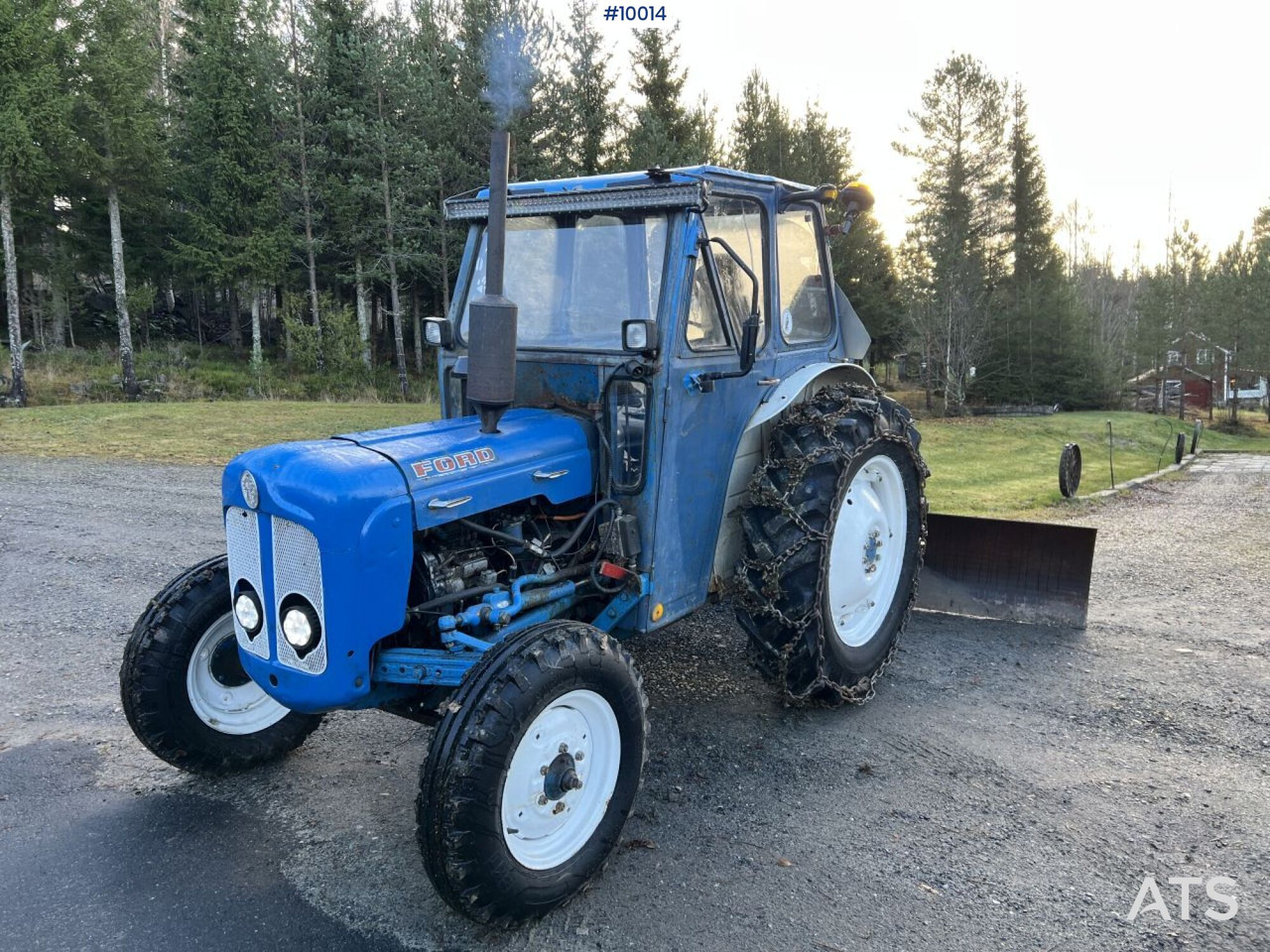 Ford Fordson Dexta Mark (VIDEO) - Traktör: fotoğraf 1 Ford Fordson Dexta Mark (VIDEO) - Traktör: fotoğraf 1