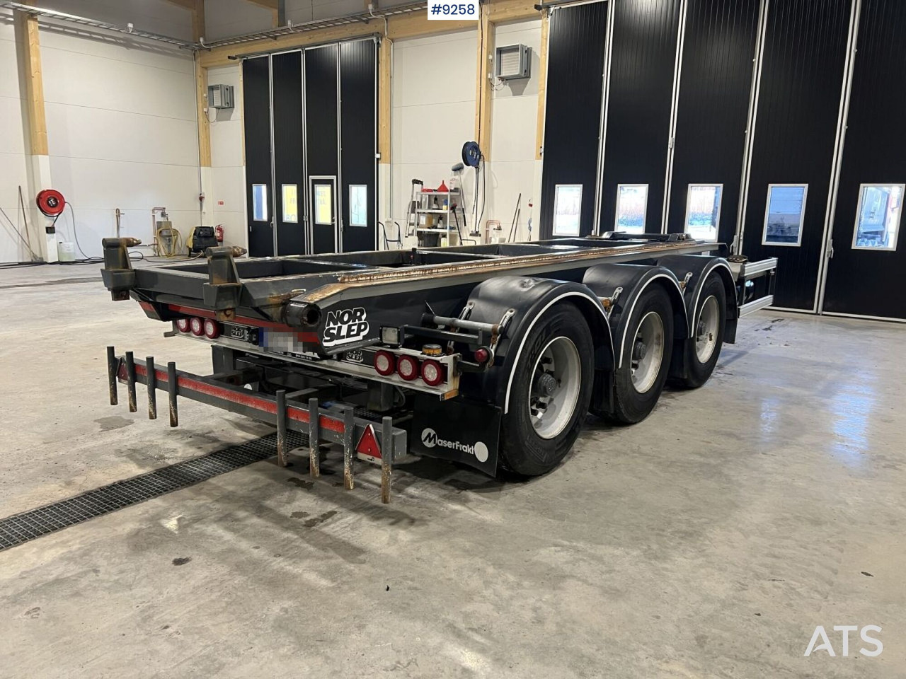 Hooklift trailer NOR SLEP AS PHV-24KT - Kancali yükleyici/ Hidrolift römork: fotoğraf 1 Hooklift trailer NOR SLEP AS PHV-24KT - Kancali yükleyici/ Hidrolift römork: fotoğraf 1