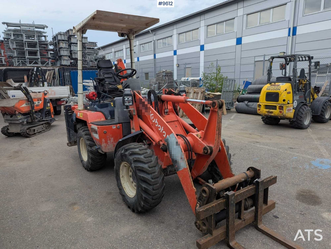 Kubota backhoe loader - Iş makinesi: fotoğraf 2 Kubota backhoe loader - Iş makinesi: fotoğraf 2