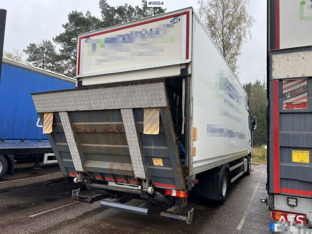 MERCEDES-BENZ ACTROS 963-0-A Box truck with tail lift - Kapalı kasa kamyon: fotoğraf 3 MERCEDES-BENZ ACTROS 963-0-A Box truck with tail lift - Kapalı kasa kamyon: fotoğraf 3