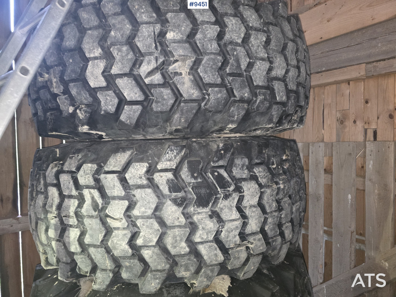 NOKIAN TIRE AND RIM FOR HUDDIG - İnşaat ekipmanı: fotoğraf 3 NOKIAN TIRE AND RIM FOR HUDDIG - İnşaat ekipmanı: fotoğraf 3