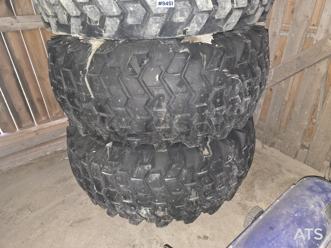 NOKIAN TIRE AND RIM FOR HUDDIG - İnşaat ekipmanı: fotoğraf 2 NOKIAN TIRE AND RIM FOR HUDDIG - İnşaat ekipmanı: fotoğraf 2