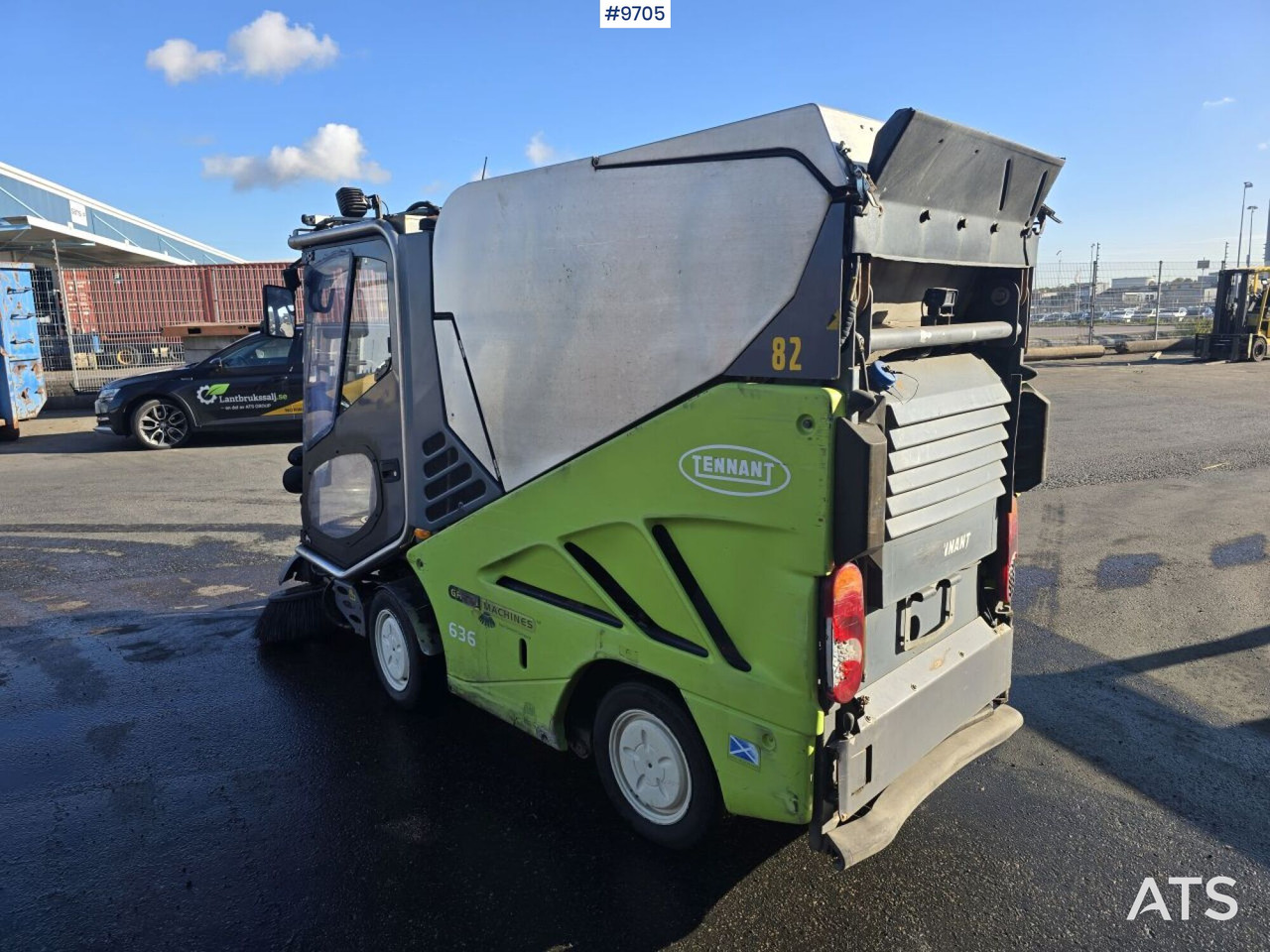 Sweeper - Tennant 636 (SEE VIDEO) - Yol süpürme aracı: fotoğraf 4 Sweeper - Tennant 636 (SEE VIDEO) - Yol süpürme aracı: fotoğraf 4