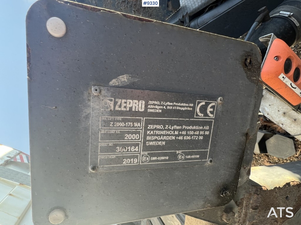 Tail lift Zepro Z2000-175MA - Hidrolik kapak: fotoğraf 3 Tail lift Zepro Z2000-175MA - Hidrolik kapak: fotoğraf 3