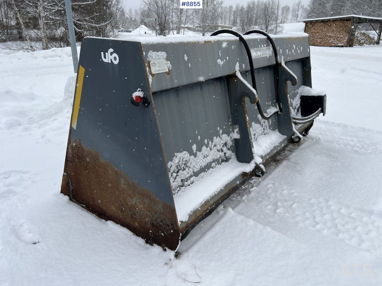 UFO Sand spreader bucket 3.5 cubic meters - İnşaat ekipmanı: fotoğraf 3 UFO Sand spreader bucket 3.5 cubic meters - İnşaat ekipmanı: fotoğraf 3