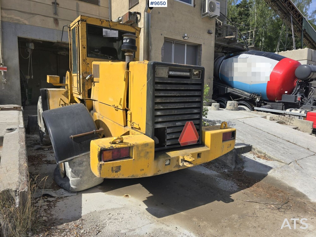 VOLVO L120 - Tekerlekli yükleyici: fotoğraf 4 VOLVO L120 - Tekerlekli yükleyici: fotoğraf 4