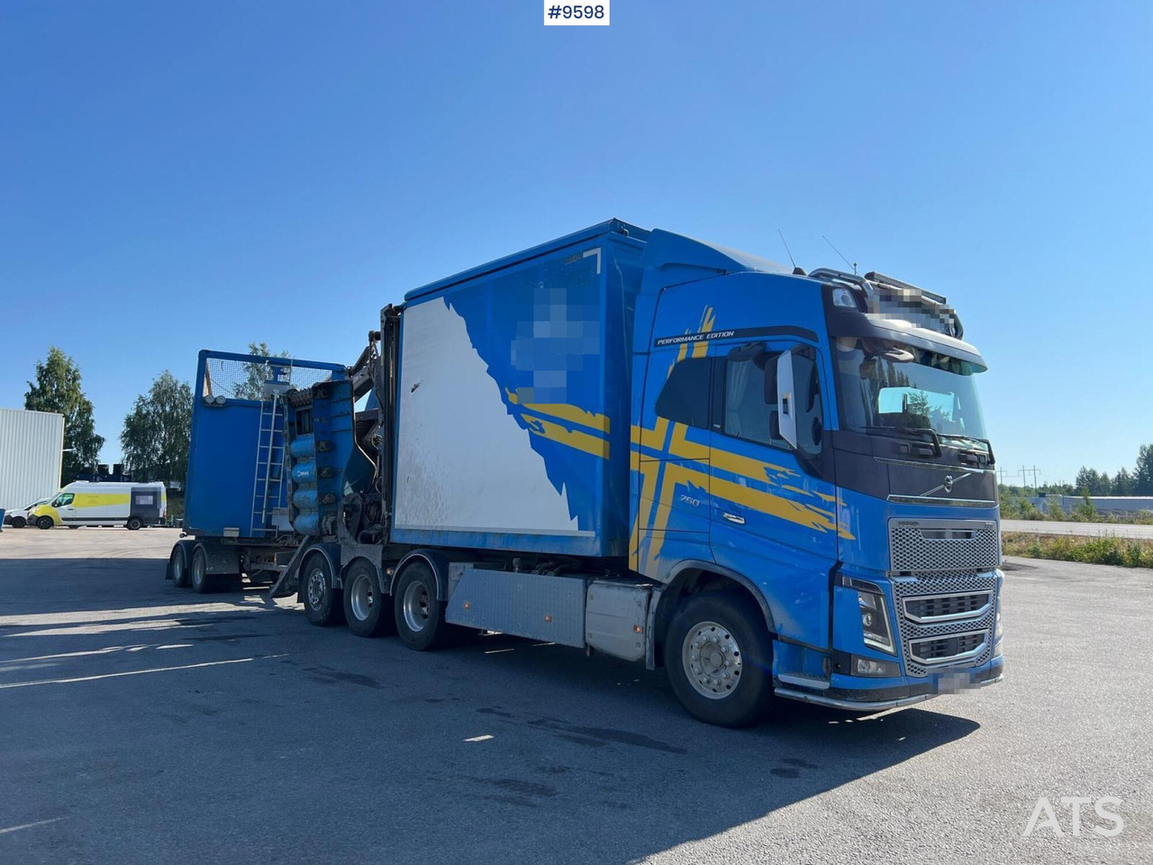 Volvo FH16 8*4 Bruks wood chipper - Damperli kamyon, Vinçli kamyon: fotoğraf 2 Volvo FH16 8*4 Bruks wood chipper - Damperli kamyon, Vinçli kamyon: fotoğraf 2