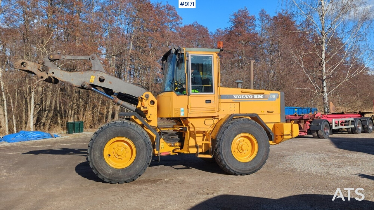 Wheel loader Volvo L70C (SEE VIDEO) - Tekerlekli yükleyici: fotoğraf 2 Wheel loader Volvo L70C (SEE VIDEO) - Tekerlekli yükleyici: fotoğraf 2