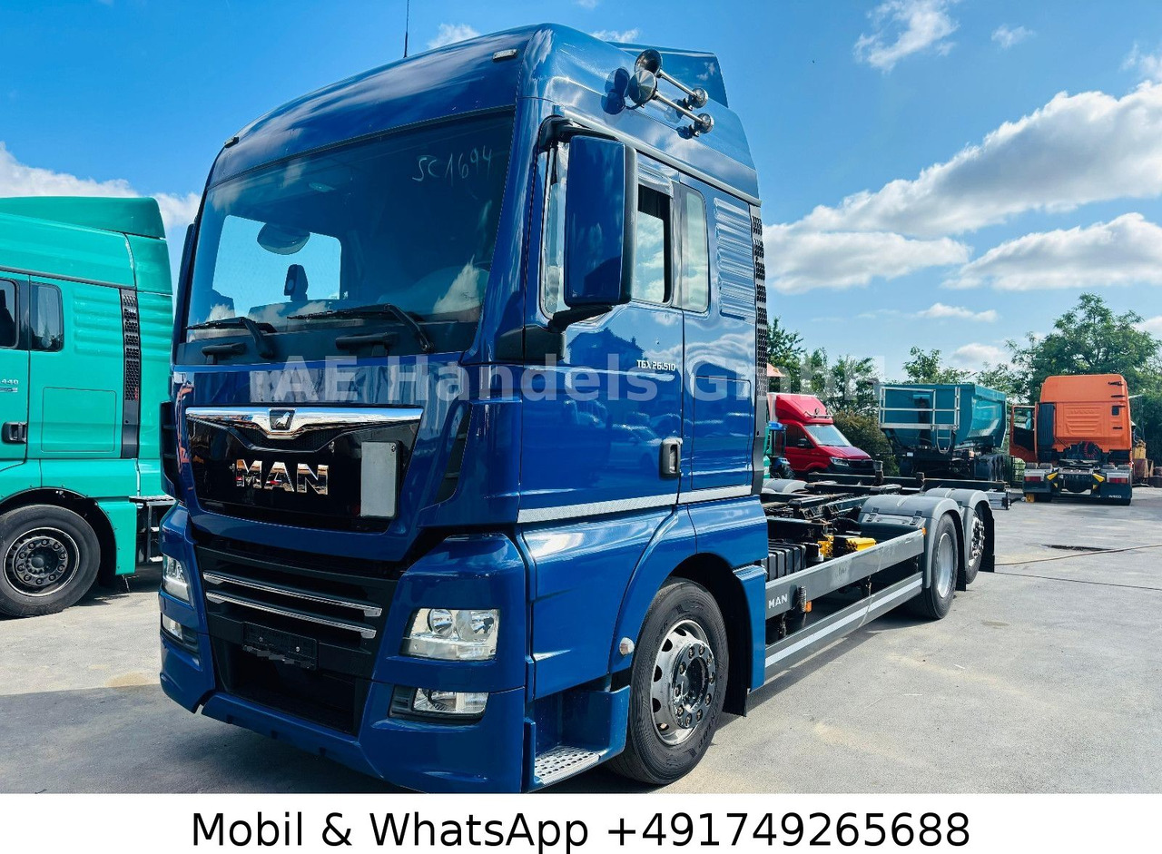 MAN TGX 26.510 XLX LL 6x2*Retarder/Lenk+Lift/ACC/LDW - Şasi kamyon: fotoğraf 1 MAN TGX 26.510 XLX LL 6x2*Retarder/Lenk+Lift/ACC/LDW - Şasi kamyon: fotoğraf 1