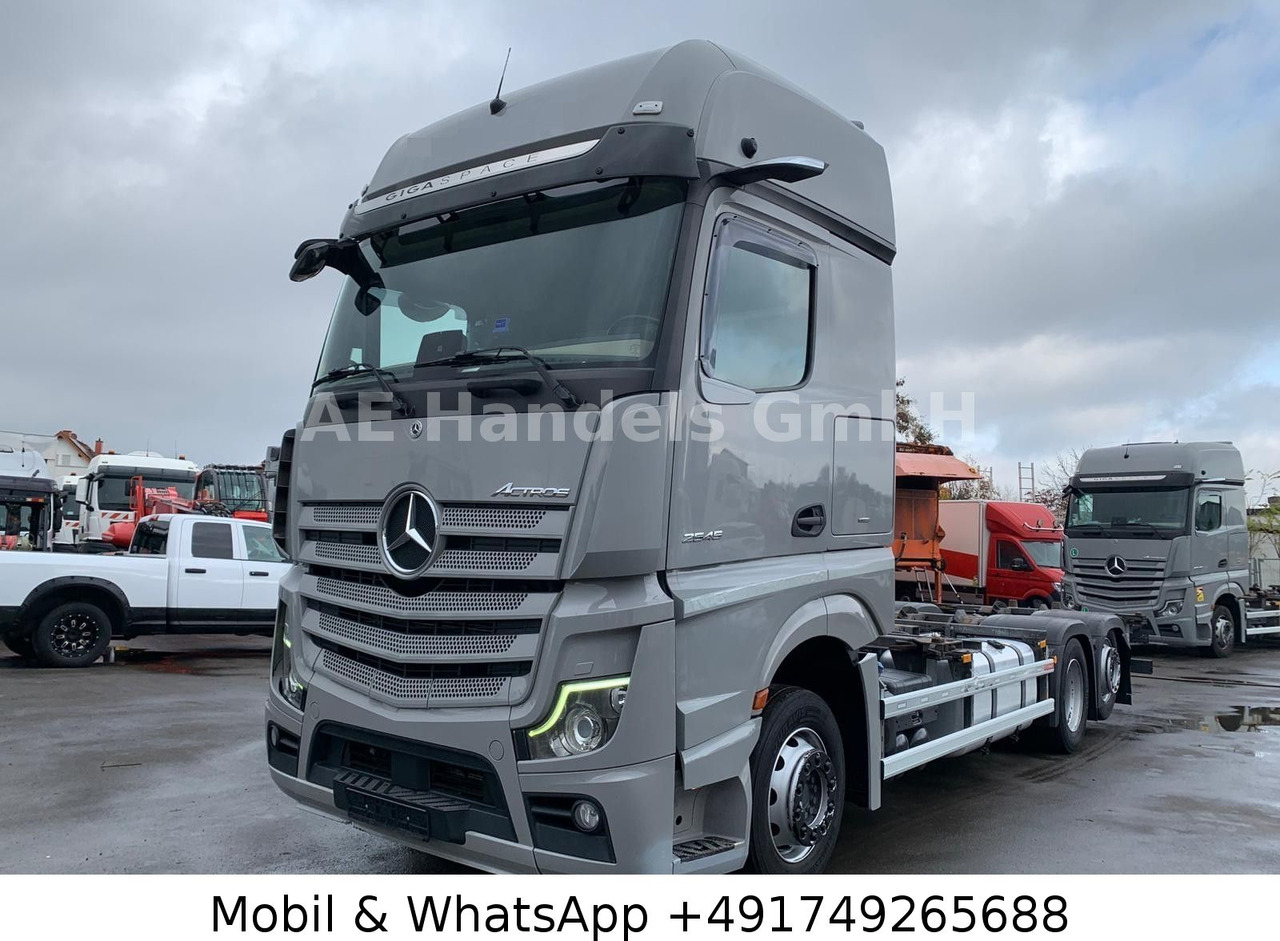 Mercedes-Benz Actros 5 2545 GigaSpace BDF *Retarder/Multi/AHK - Konteynır taşıyıcı/ Yedek karoser kamyon: fotoğraf 1 Mercedes-Benz Actros 5 2545 GigaSpace BDF *Retarder/Multi/AHK - Konteynır taşıyıcı/ Yedek karoser kamyon: fotoğraf 1