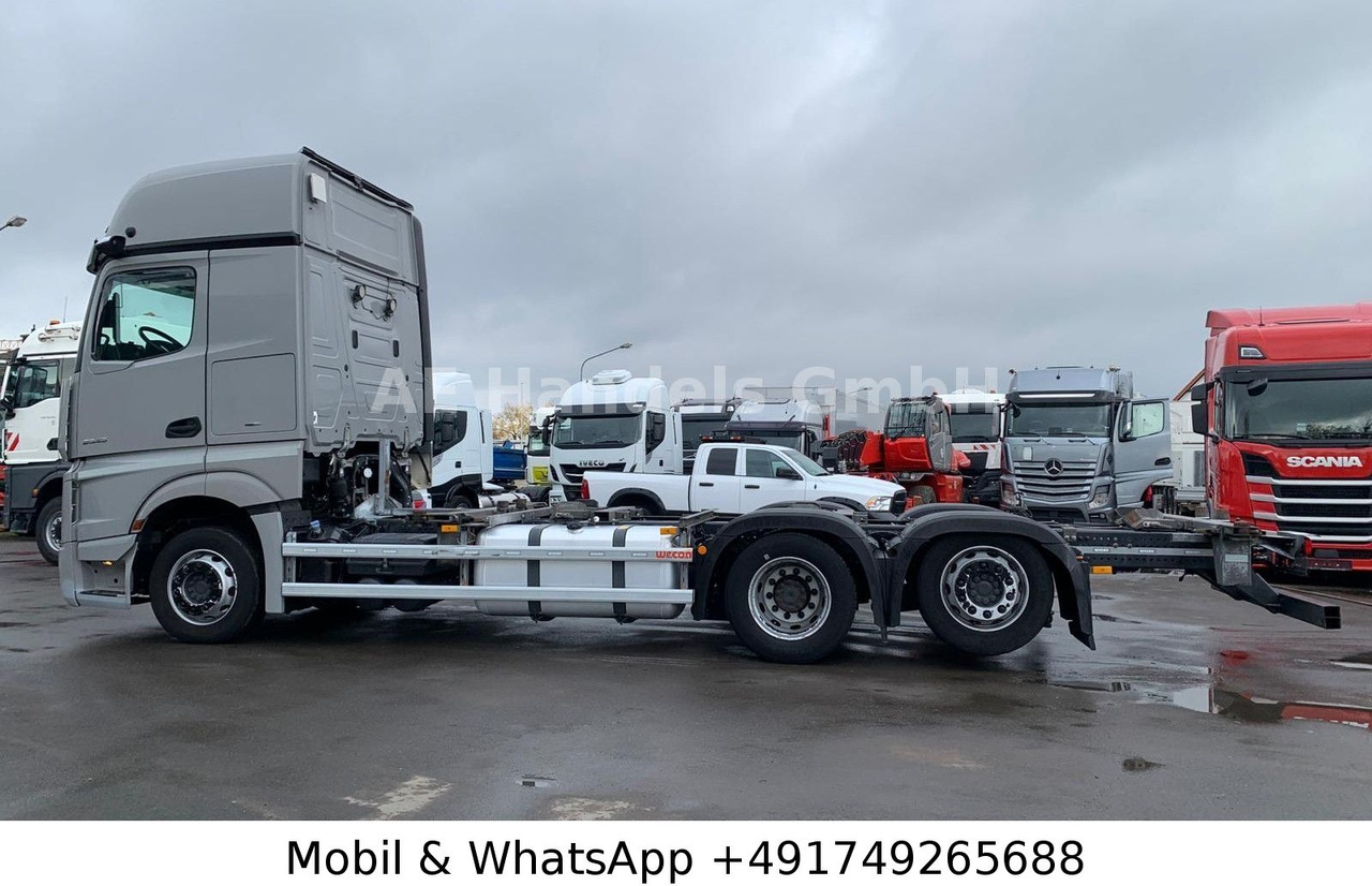 Mercedes-Benz Actros 5 2545 GigaSpace BDF *Retarder/Multi/AHK - Konteynır taşıyıcı/ Yedek karoser kamyon: fotoğraf 2 Mercedes-Benz Actros 5 2545 GigaSpace BDF *Retarder/Multi/AHK - Konteynır taşıyıcı/ Yedek karoser kamyon: fotoğraf 2