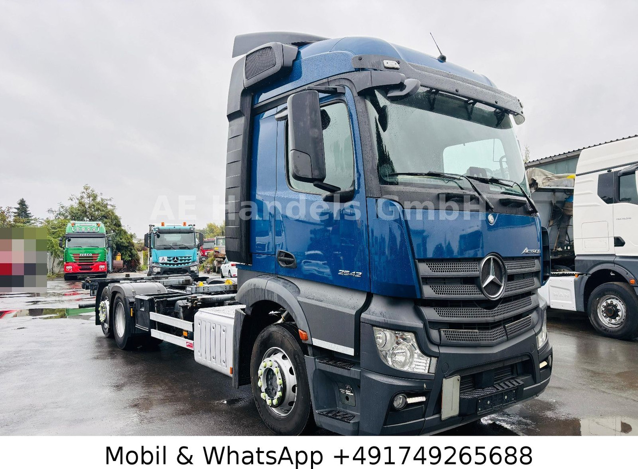 Mercedes-Benz Actros IV 2542 L StreamSpace BDF *Retarder/Lift - Konteynır taşıyıcı/ Yedek karoser kamyon: fotoğraf 1 Mercedes-Benz Actros IV 2542 L StreamSpace BDF *Retarder/Lift - Konteynır taşıyıcı/ Yedek karoser kamyon: fotoğraf 1