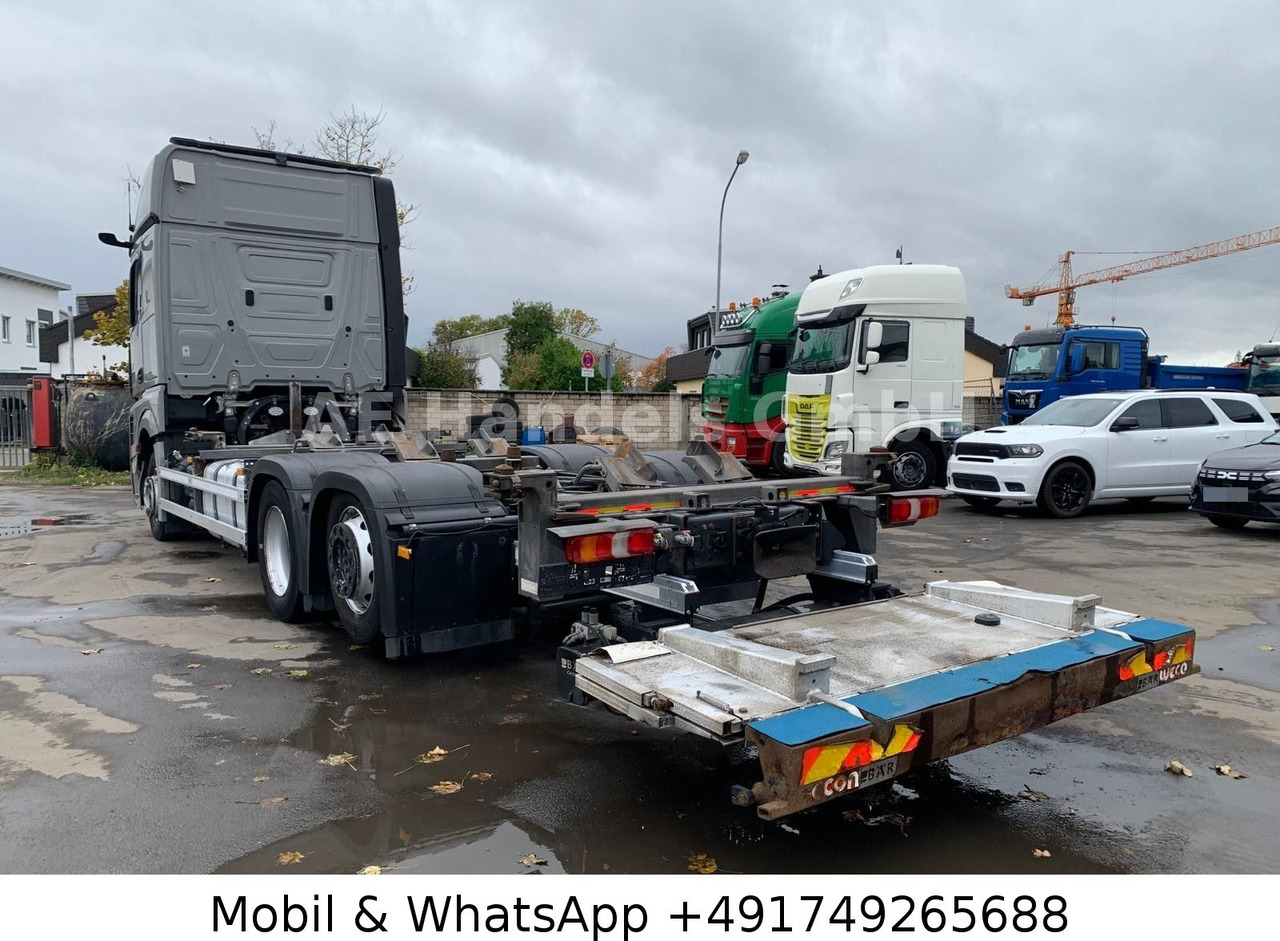 Mercedes-Benz Actros V 2545 GigaSpace BDF LL*Retarder/LBW/L+L - Konteynır taşıyıcı/ Yedek karoser kamyon: fotoğraf 3 Mercedes-Benz Actros V 2545 GigaSpace BDF LL*Retarder/LBW/L+L - Konteynır taşıyıcı/ Yedek karoser kamyon: fotoğraf 3