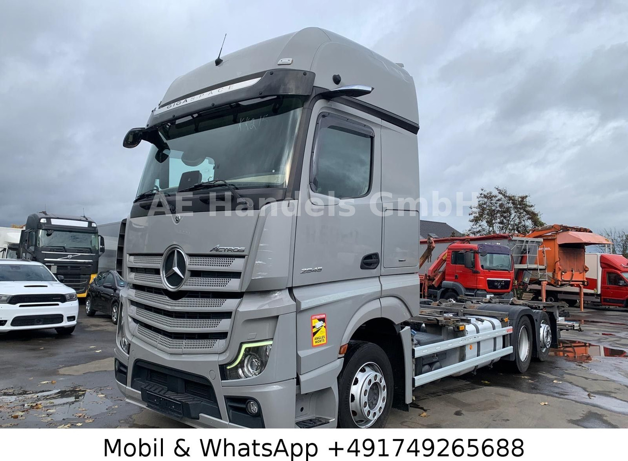 Mercedes-Benz Actros V 2545 GigaSpace BDF LL*Retarder/LBW/L+L - Konteynır taşıyıcı/ Yedek karoser kamyon: fotoğraf 1 Mercedes-Benz Actros V 2545 GigaSpace BDF LL*Retarder/LBW/L+L - Konteynır taşıyıcı/ Yedek karoser kamyon: fotoğraf 1