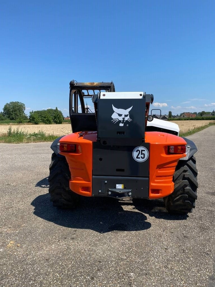 Bobcat T41.140SLPRB 1er Main Origine Française endommagé - Teleskopik yükleyici: fotoğraf 5 Bobcat T41.140SLPRB 1er Main Origine Française endommagé - Teleskopik yükleyici: fotoğraf 5