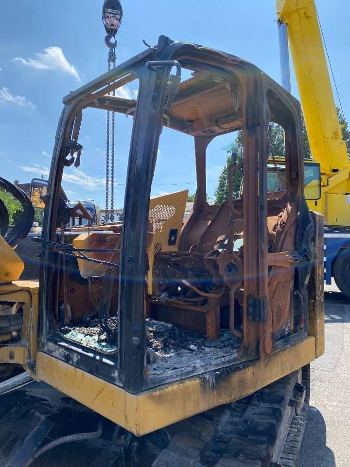Mini ekskavatör CAT CAT 308 CR avec Certificat CE Origine Française: fotoğraf 8