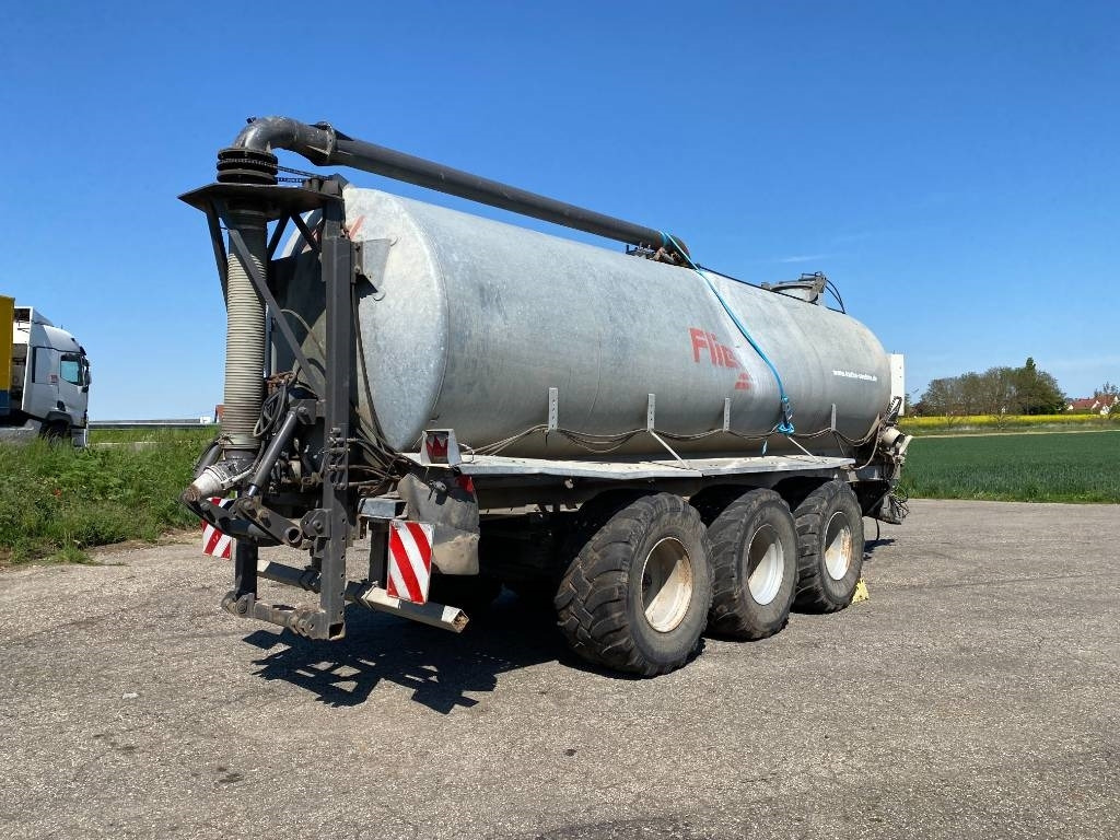 Fliegl WFG10100/Châssis Porteur-Citerne 24000Litres - Traktör römorku: fotoğraf 4 Fliegl WFG10100/Châssis Porteur-Citerne 24000Litres - Traktör römorku: fotoğraf 4