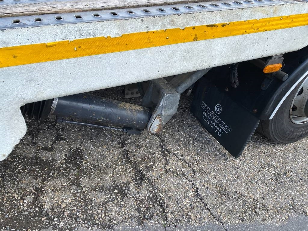 Çekici kamyonu Iveco STRALIS 360 e6 A Réparer: fotoğraf 34