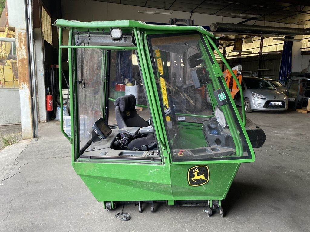 John Deere SERIE 10 - Kabin - Kamyon: fotoğraf 2 John Deere SERIE 10 - Kabin - Kamyon: fotoğraf 2