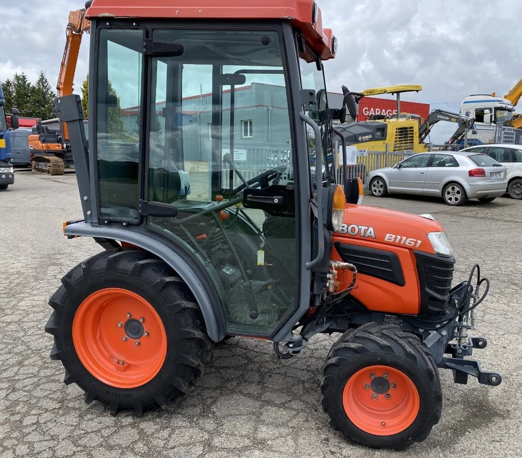 Kubota B 1161 DT Boite de vitesses mécanique - Traktör: fotoğraf 3 Kubota B 1161 DT Boite de vitesses mécanique - Traktör: fotoğraf 3