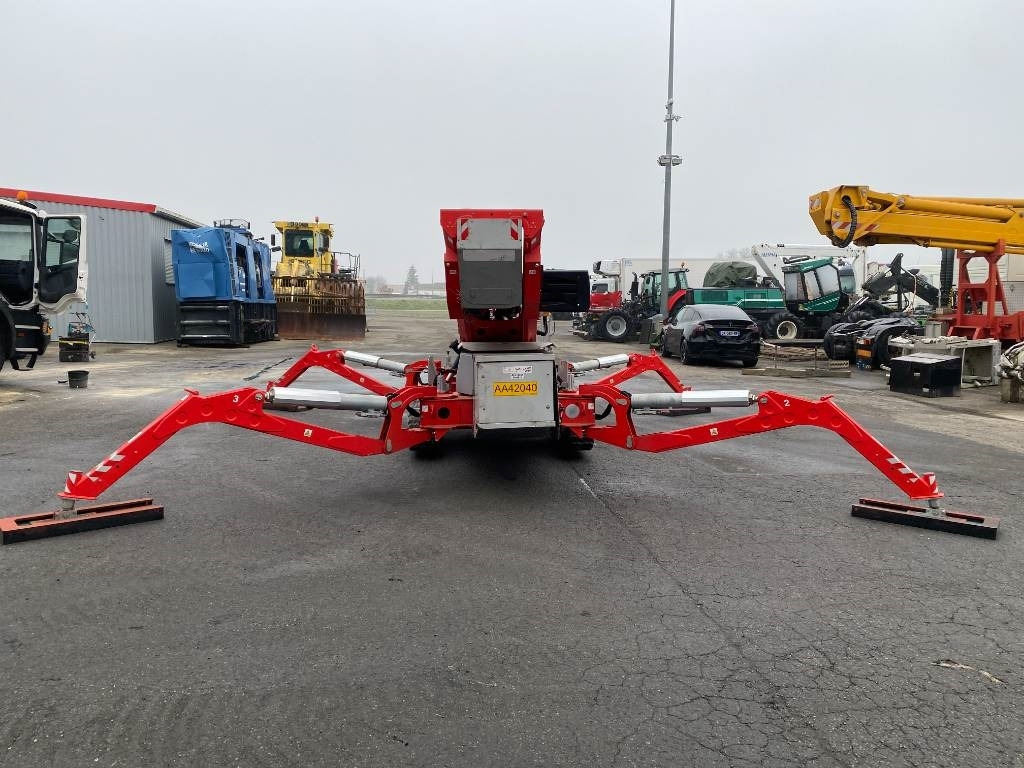 Örümcek platform Teupen LEO35T/PLUS a réparer: fotoğraf 12 Örümcek platform Teupen LEO35T/PLUS a réparer: fotoğraf 12