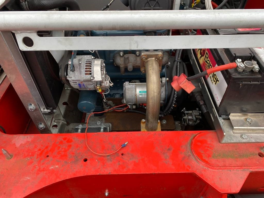 Örümcek platform Teupen LEO35T/PLUS a réparer: fotoğraf 25 Örümcek platform Teupen LEO35T/PLUS a réparer: fotoğraf 25