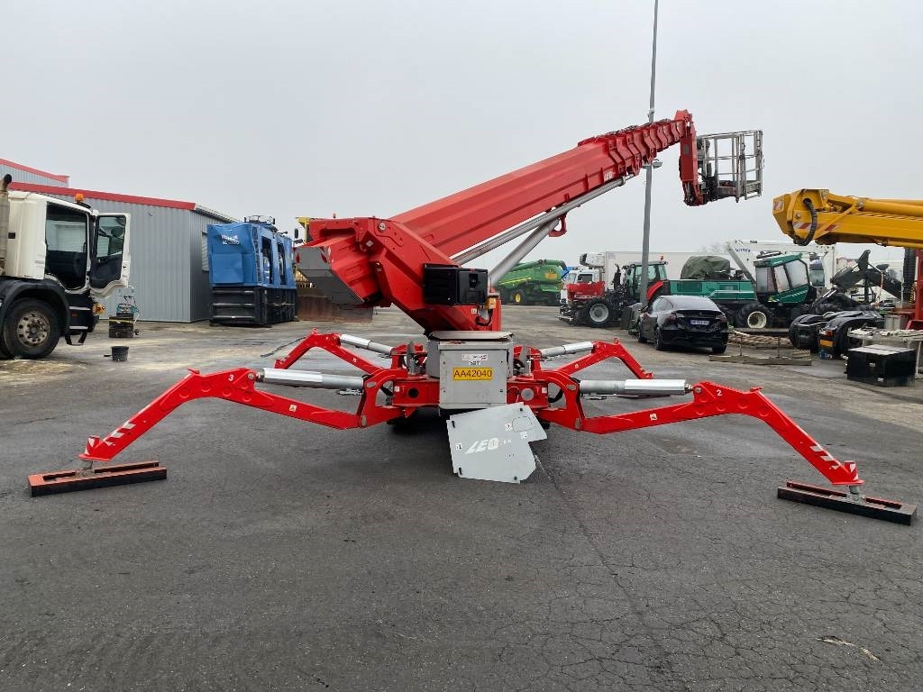 Örümcek platform Teupen LEO35T/PLUS a réparer: fotoğraf 45 Örümcek platform Teupen LEO35T/PLUS a réparer: fotoğraf 45