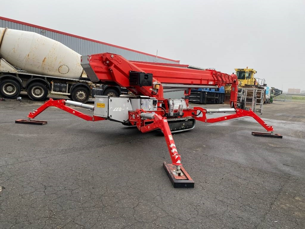 Örümcek platform Teupen LEO35T/PLUS a réparer: fotoğraf 11 Örümcek platform Teupen LEO35T/PLUS a réparer: fotoğraf 11