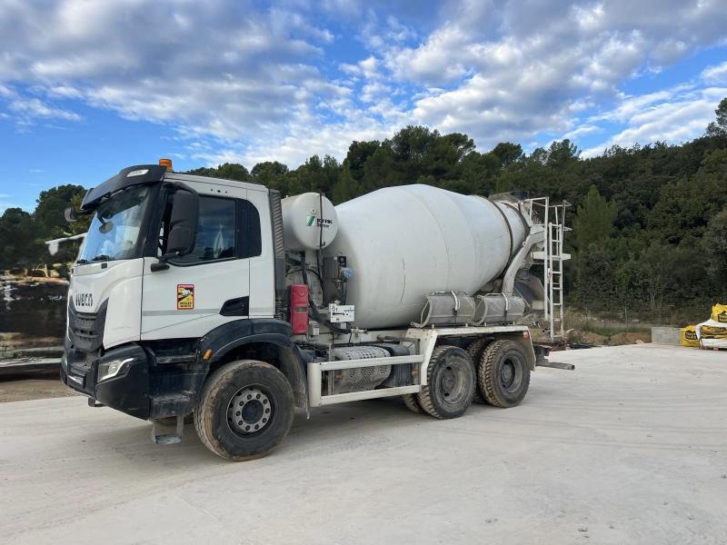 Iveco X-WAY 420 MALAXEUR STETTER 6X4 - Transmikser: fotoğraf 5 Iveco X-WAY 420 MALAXEUR STETTER 6X4 - Transmikser: fotoğraf 5