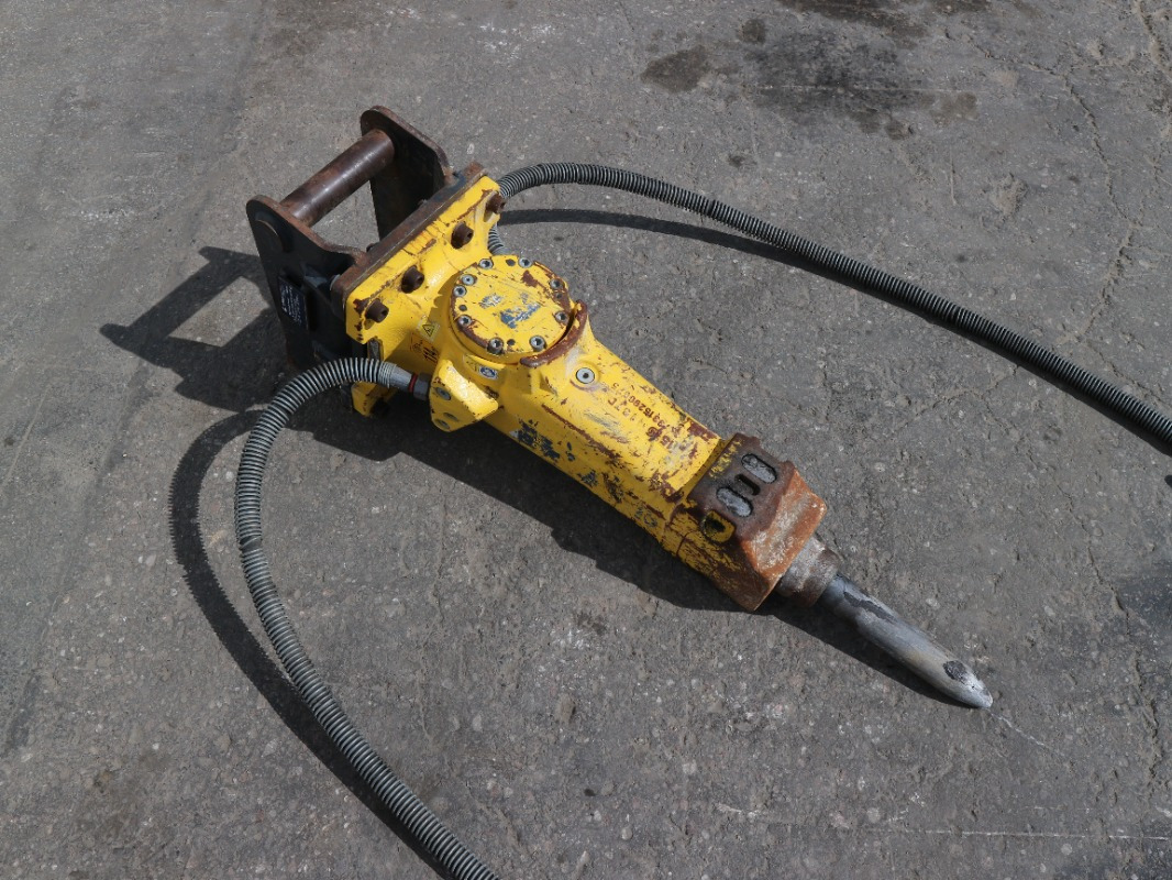 Atlas Copco SB152 - Hidrolik kırıcı: fotoğraf 1 Atlas Copco SB152 - Hidrolik kırıcı: fotoğraf 1