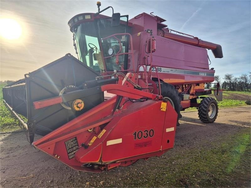 Case IH AXIAL-FLOW 2388 - Biçerdöver: fotoğraf 1 Case IH AXIAL-FLOW 2388 - Biçerdöver: fotoğraf 1