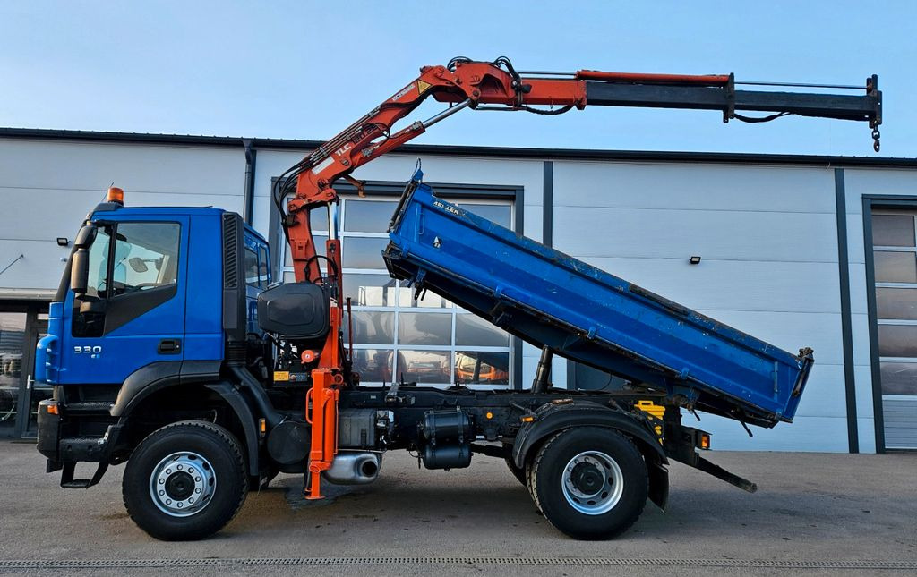 Iveco Trakker 190T33 4x4 Euro5 Kran Atlas 120.2E Funk - Damperli kamyon, Vinçli kamyon: fotoğraf 4 Iveco Trakker 190T33 4x4 Euro5 Kran Atlas 120.2E Funk - Damperli kamyon, Vinçli kamyon: fotoğraf 4