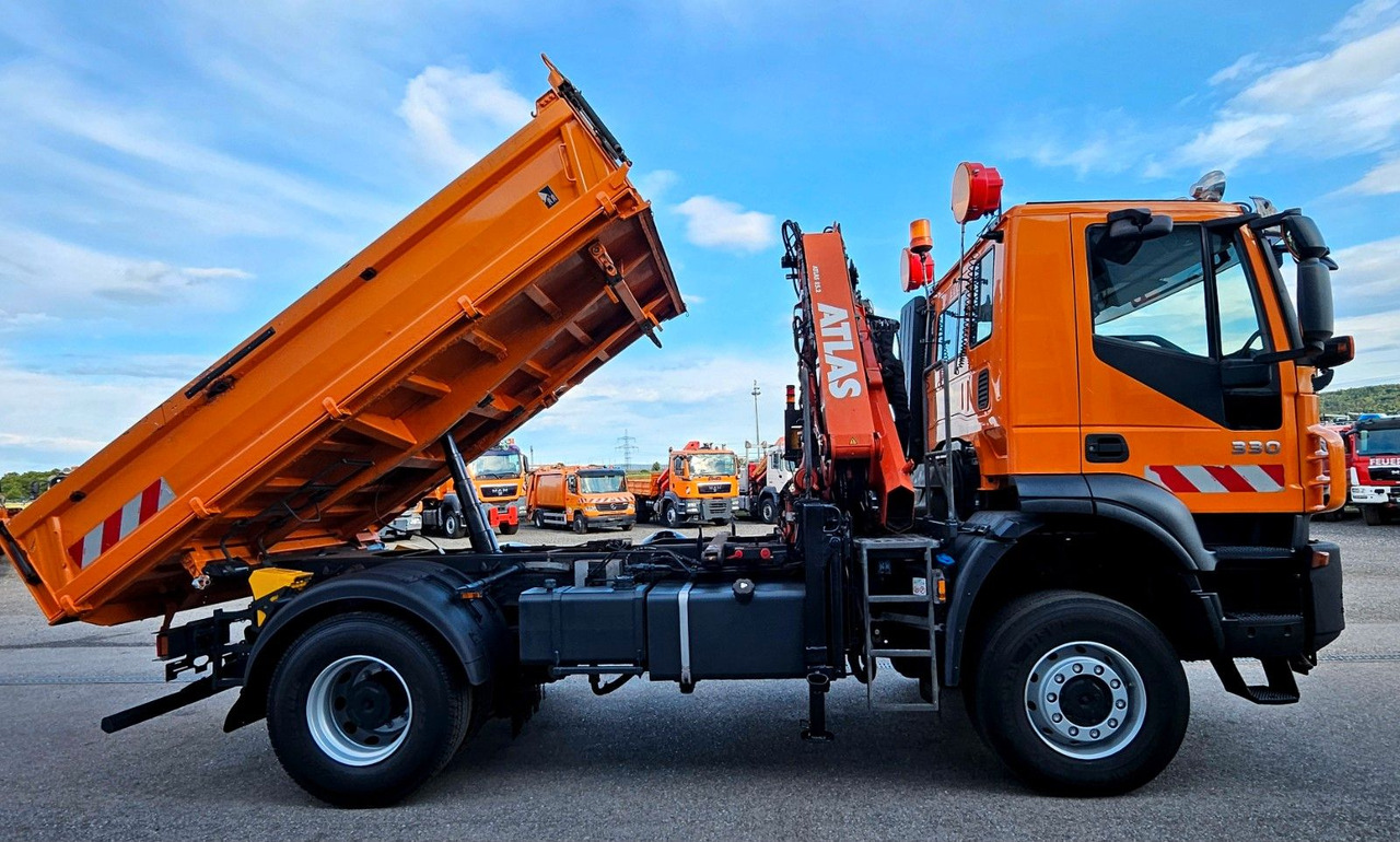 Iveco Trakker 190T33 4x4 Euro5 Kran Atlas Funk - Damperli kamyon, Vinçli kamyon: fotoğraf 5 Iveco Trakker 190T33 4x4 Euro5 Kran Atlas Funk - Damperli kamyon, Vinçli kamyon: fotoğraf 5