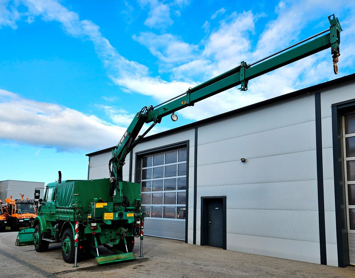 Unimog U2150 Doka HIAB 105 Kran Winde Frontlader - Kamyon, Vinçli kamyon: fotoğraf 3 Unimog U2150 Doka HIAB 105 Kran Winde Frontlader - Kamyon, Vinçli kamyon: fotoğraf 3