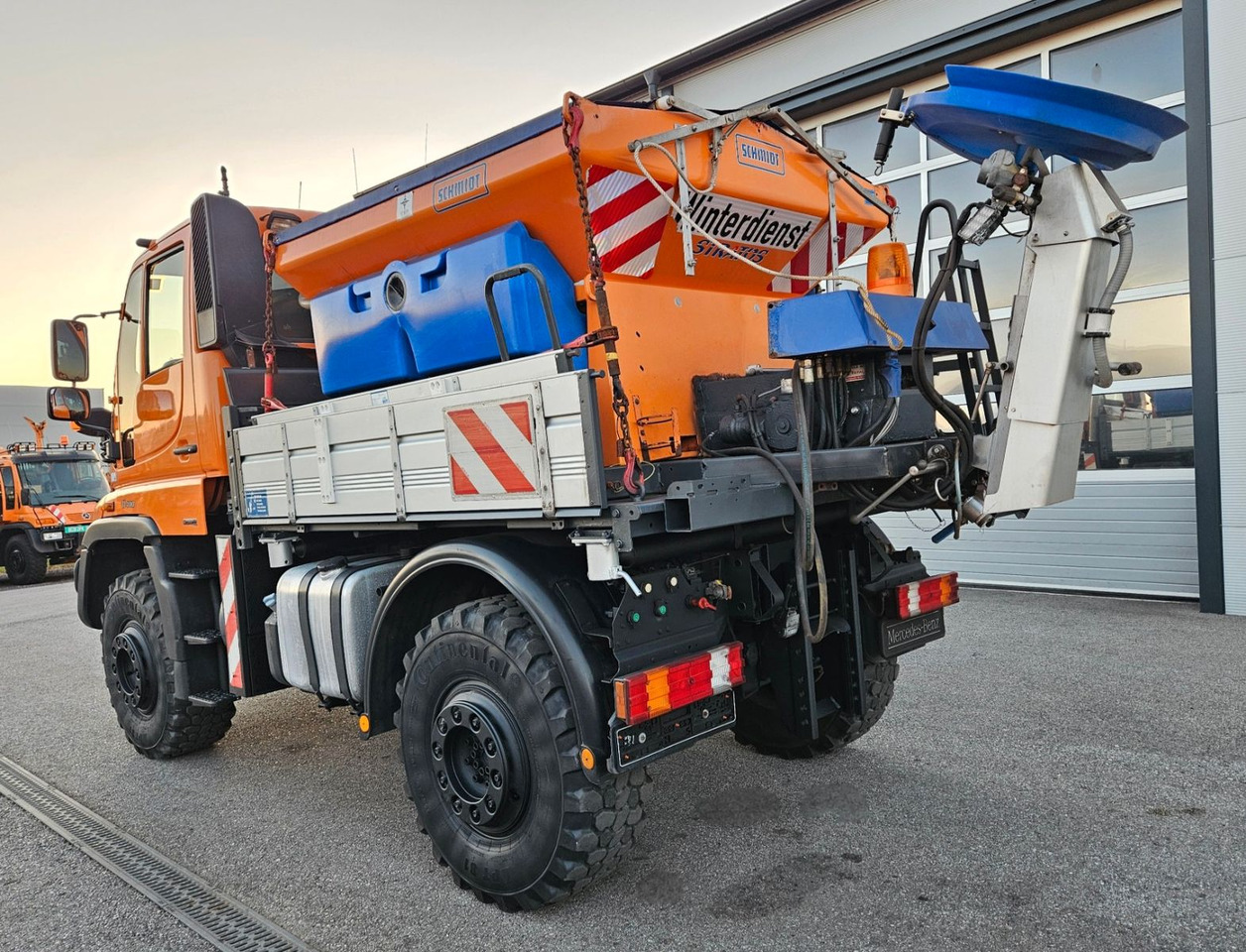 Unimog U400 6 Zylinder EAS 5960h - Damperli kamyon: fotoğraf 3 Unimog U400 6 Zylinder EAS 5960h - Damperli kamyon: fotoğraf 3