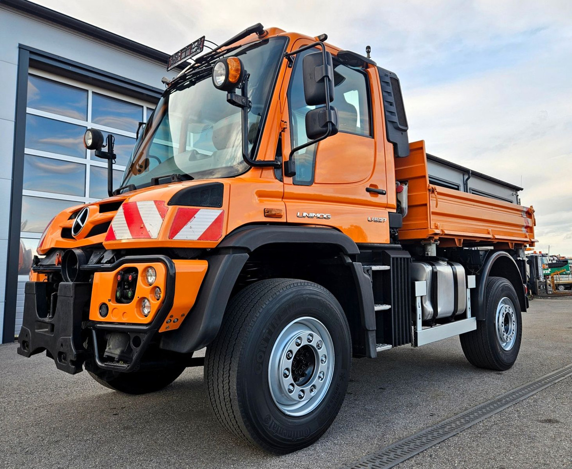 Unimog U527 UGE Euro6 VarioPilot Hydrostat - Damperli kamyon: fotoğraf 1 Unimog U527 UGE Euro6 VarioPilot Hydrostat - Damperli kamyon: fotoğraf 1