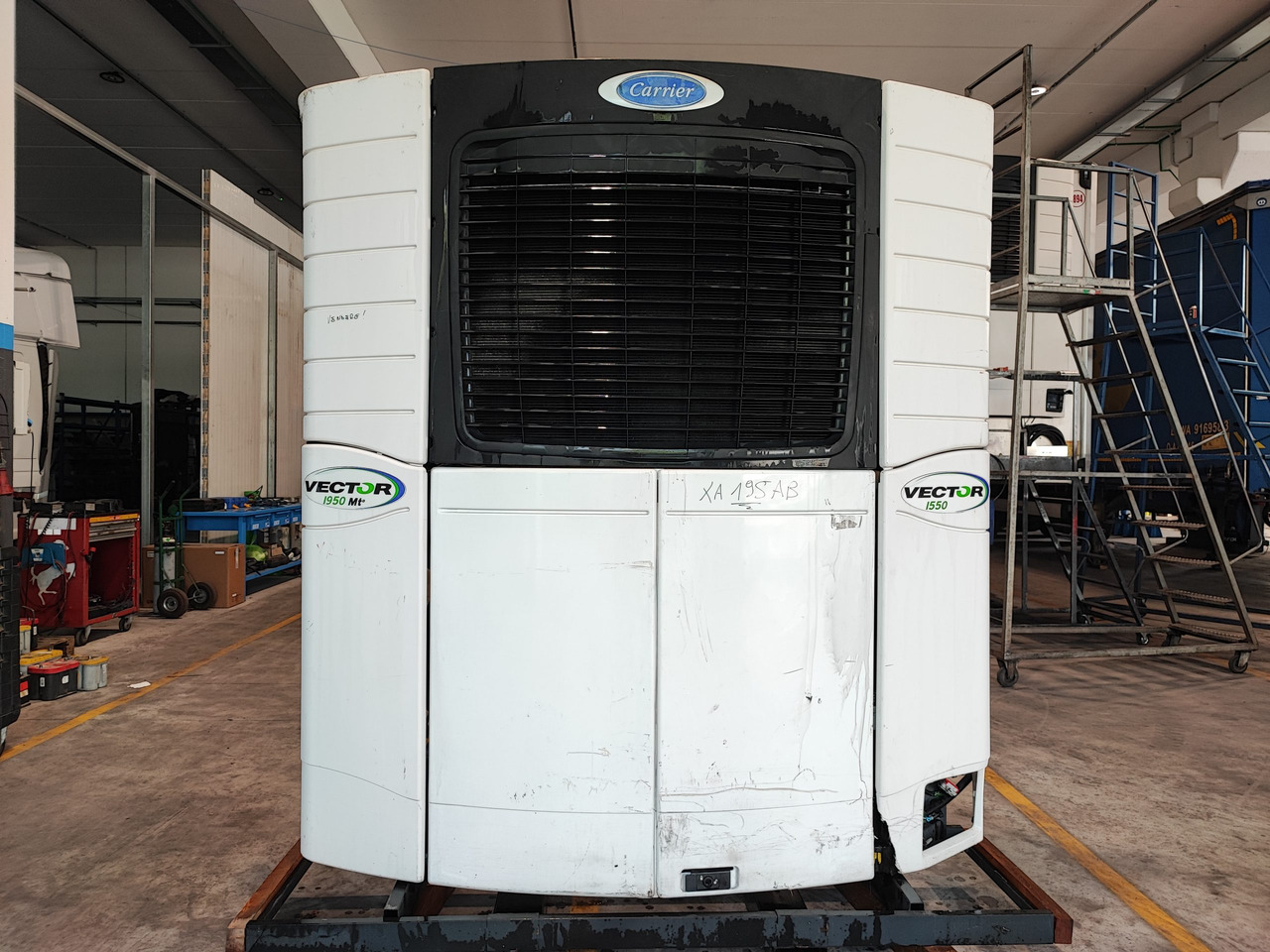 Motore frigo Carrier Vector 1550 pezzi di ricambio - Refrijeratör: fotoğraf 1 Motore frigo Carrier Vector 1550 pezzi di ricambio - Refrijeratör: fotoğraf 1