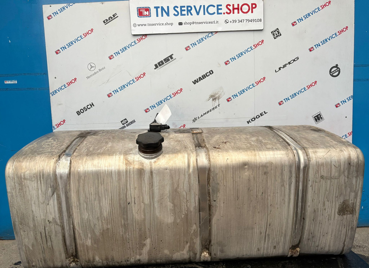 Serbatoio carburante Iveco - Yakıt tankı - Kamyon: fotoğraf 1 Serbatoio carburante Iveco - Yakıt tankı - Kamyon: fotoğraf 1