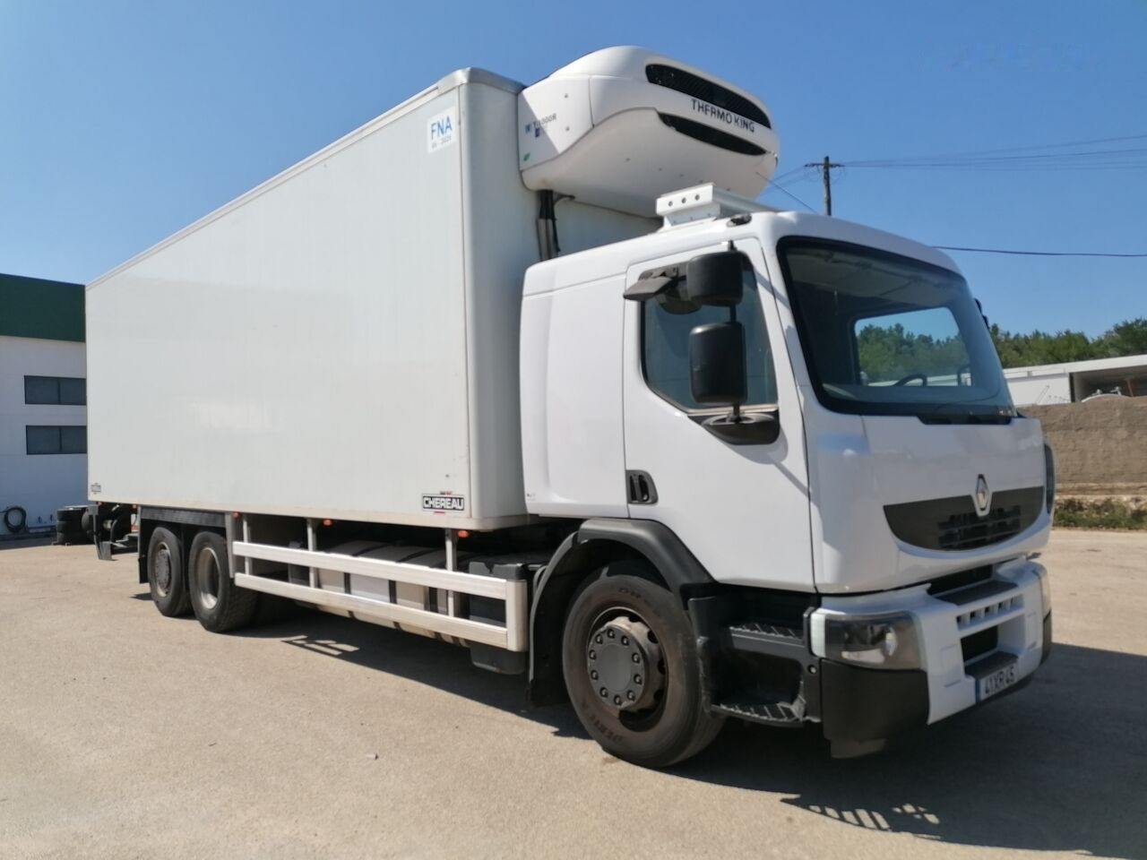 Renault Premium 440 - Refrijeratör kamyon: fotoğraf 1 Renault Premium 440 - Refrijeratör kamyon: fotoğraf 1
