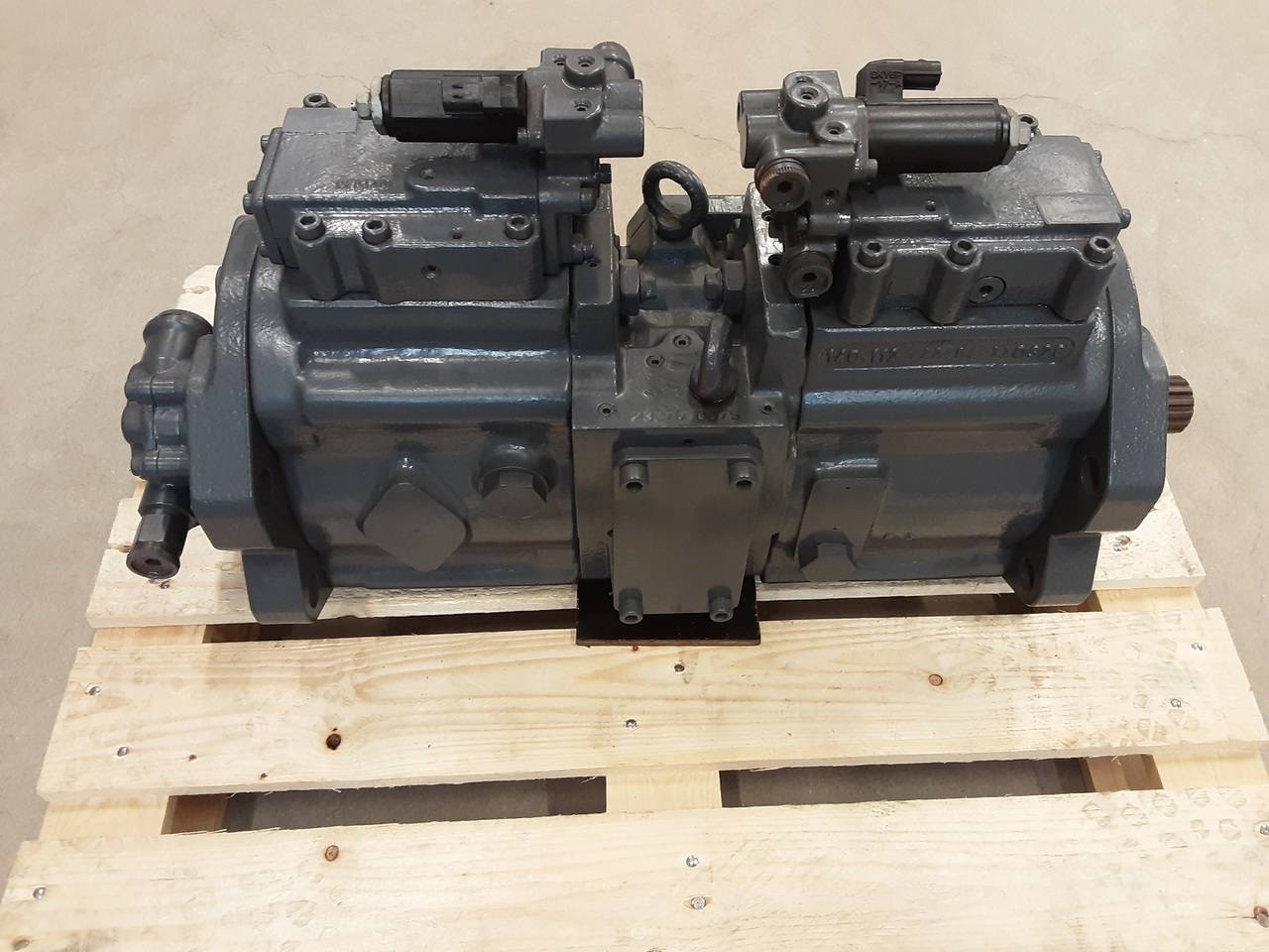 Kawasaki K3V112DTP1P9R-1E32-AV - Hidrolik pompa - Paletli ekskavatör: fotoğraf 3 Kawasaki K3V112DTP1P9R-1E32-AV - Hidrolik pompa - Paletli ekskavatör: fotoğraf 3